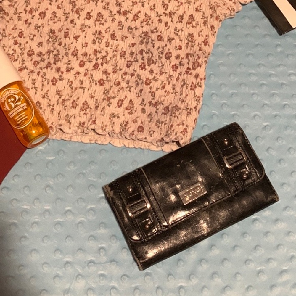 Black vintage wallet, XOXO